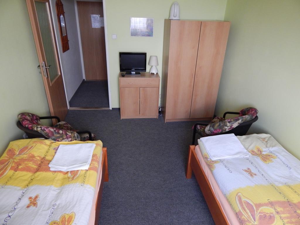 Penzion U Kasnych Mnisek pod Brdy Exterior photo